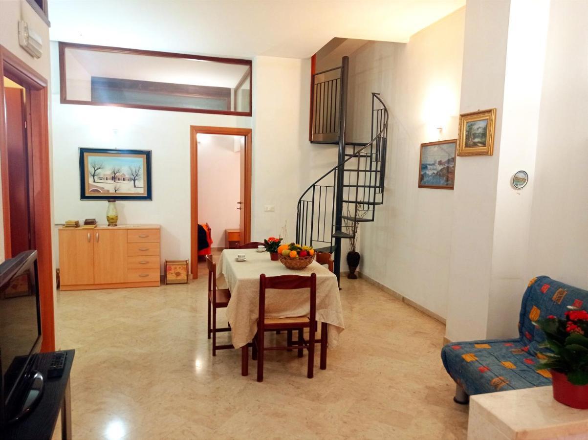 Villa Vacanze Del Corso à Castellammare del Golfo Extérieur photo